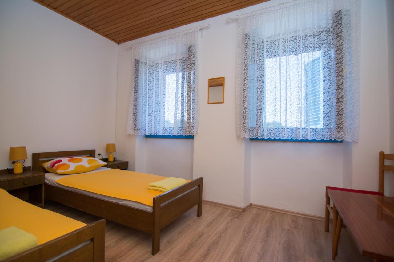 Hostel Flora Mali Losinj Room photo